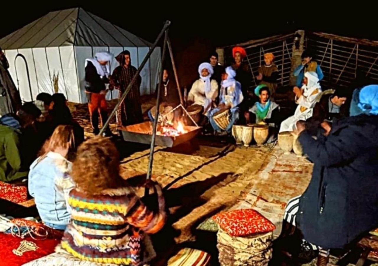 Fabulous Luxury Camp 호텔 메르주가 외부 사진