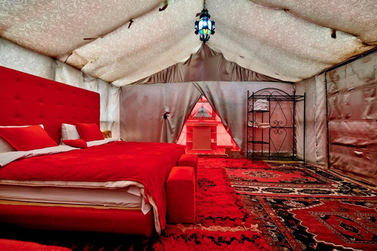 Fabulous Luxury Camp 호텔 메르주가 외부 사진