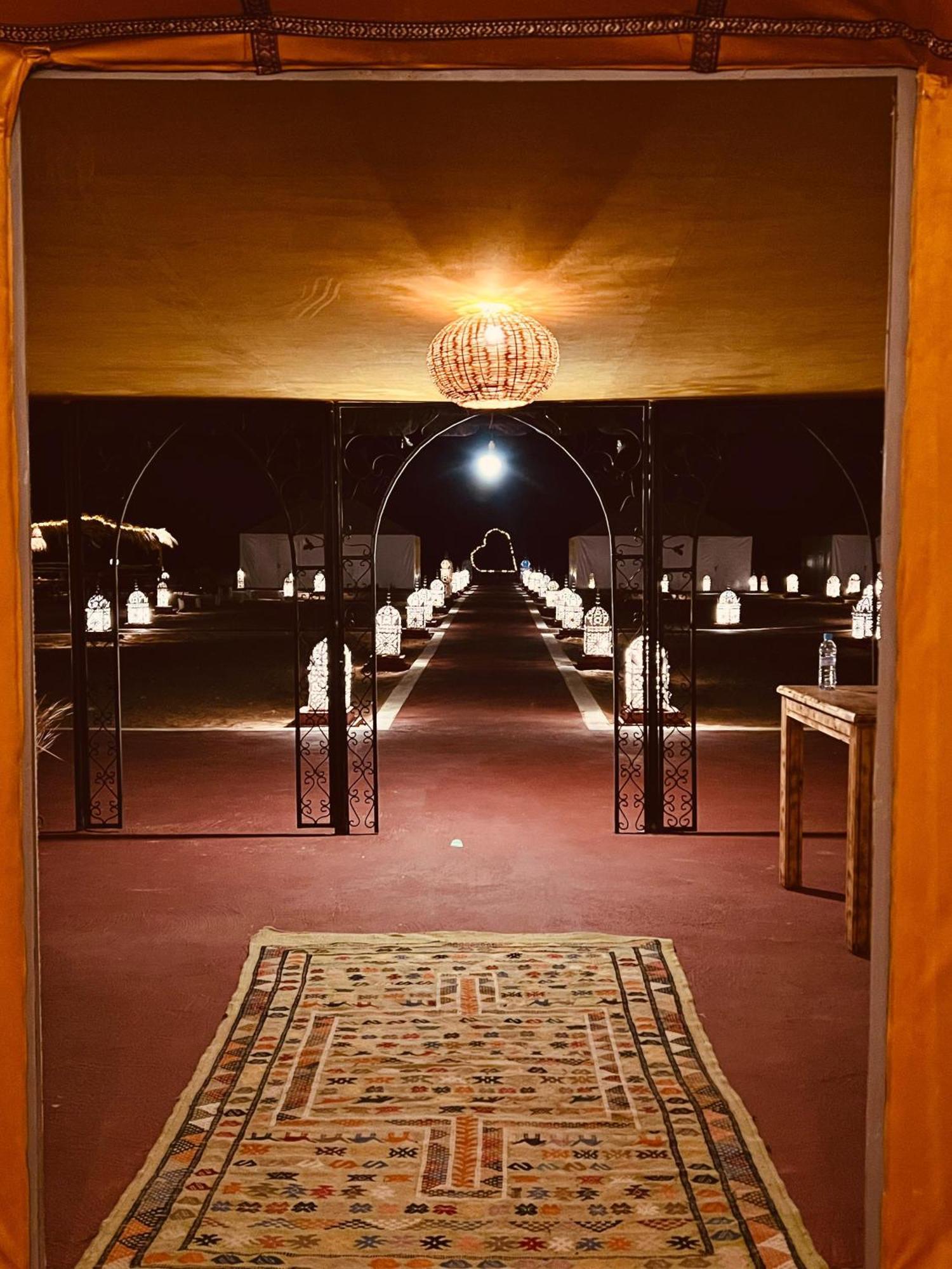 Fabulous Luxury Camp 호텔 메르주가 외부 사진